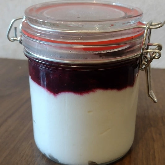 Cremequark mit Blaubeertopping